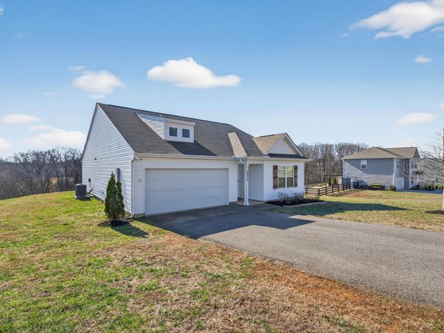 2212 Yearling Dr, Spring Hill, TN 37174