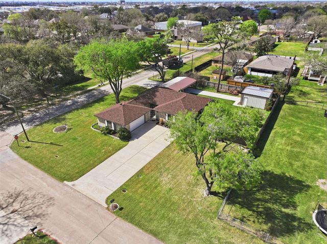 815 Wisconsin Street, South Houston, TX 77587