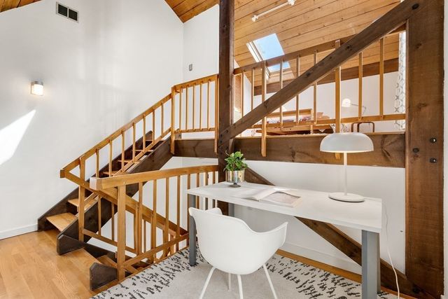 111 Chilton St 111, Cambridge, MA 02138