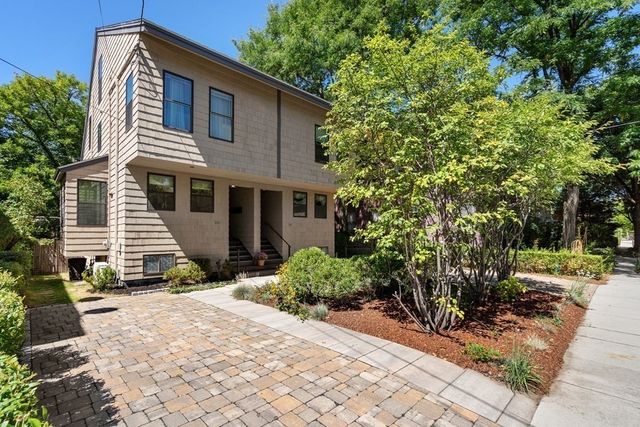 111 Chilton St 111, Cambridge, MA 02138