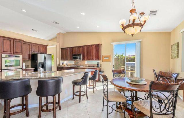 162 Saint Thomas Place, Rancho Mirage, CA 92270