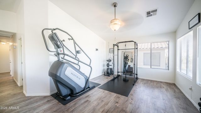 7516 E CHRISTMAS CHOLLA Drive, Scottsdale, AZ 85255