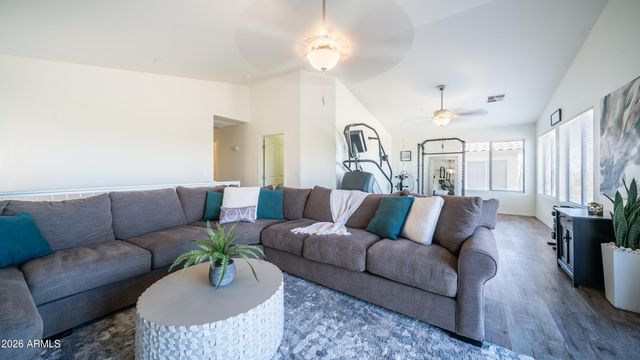 7516 E CHRISTMAS CHOLLA Drive, Scottsdale, AZ 85255