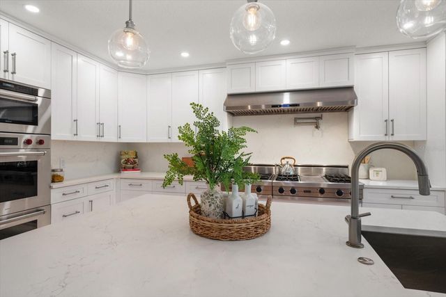 1543 STURBRIDGE COURT, Dunedin, FL 34698