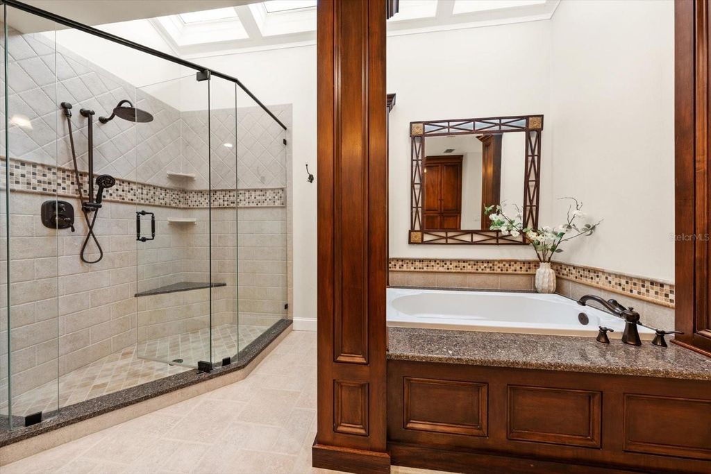 Image 20 of property listing at 1543 STURBRIDGE COURT, Dunedin, FL 34698