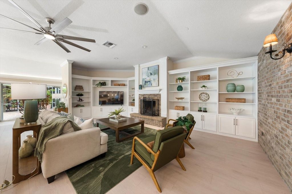 Image 34 of property listing at 1543 STURBRIDGE COURT, Dunedin, FL 34698