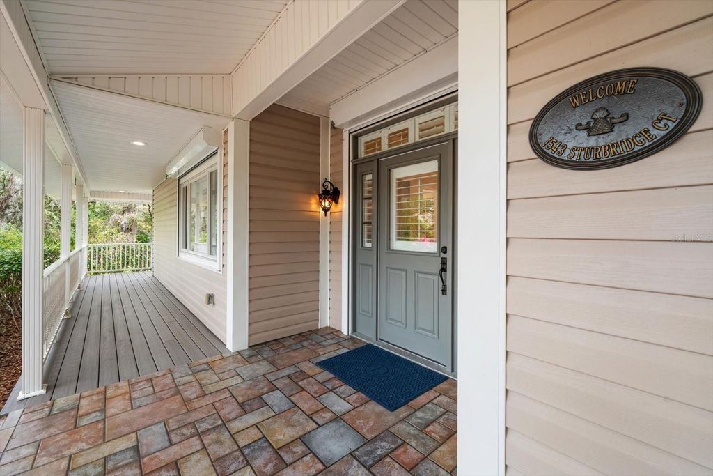 Image 6 of property listing at 1543 STURBRIDGE COURT, Dunedin, FL 34698