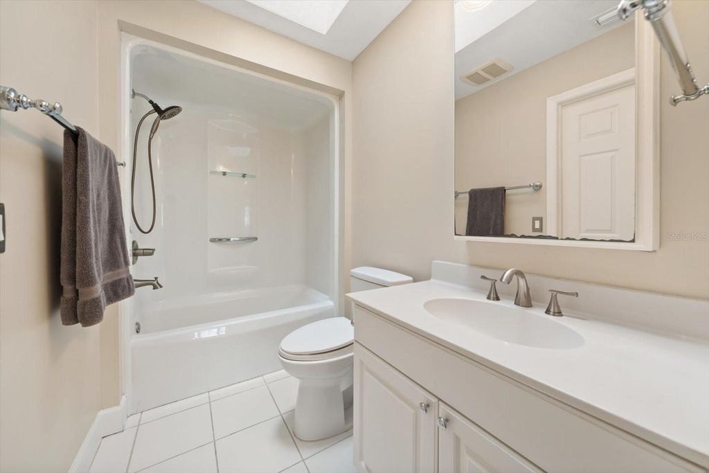 Image 64 of property listing at 1543 STURBRIDGE COURT, Dunedin, FL 34698