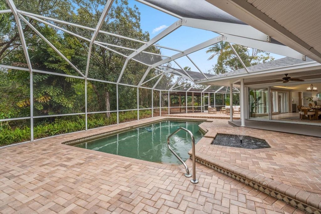 Image 75 of property listing at 1543 STURBRIDGE COURT, Dunedin, FL 34698