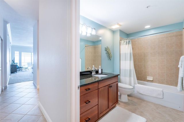 5116 MELBOURNE STREET B303, Punta Gorda, FL 33980