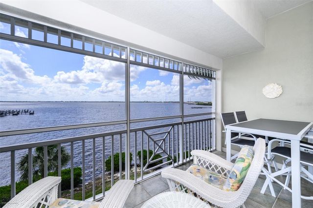 5116 MELBOURNE STREET B303, Punta Gorda, FL 33980