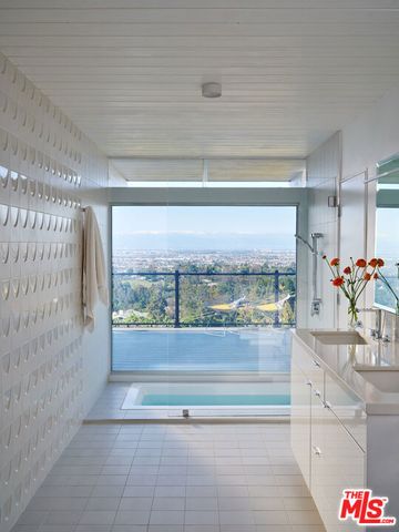 12 Deerhill Drive, Palos Verdes/peninsula, CA 90274