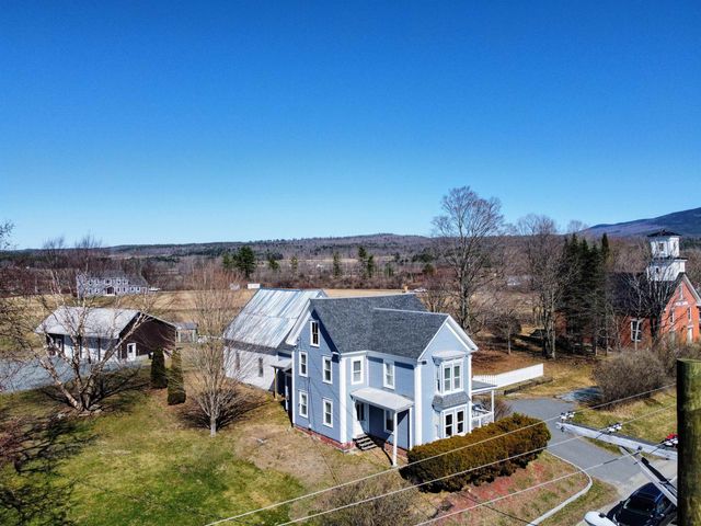 65 Benton Road, Haverhill, NH 03774