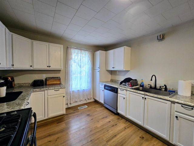 65 Benton Road, Haverhill, NH 03774