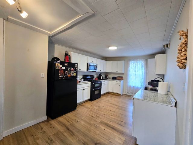 65 Benton Road, Haverhill, NH 03774