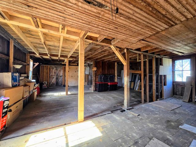 65 Benton Road, Haverhill, NH 03774