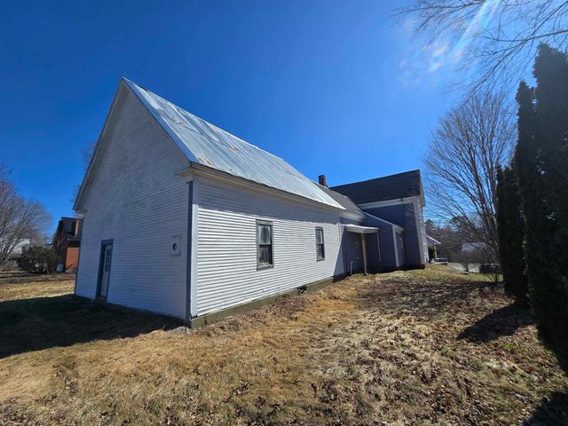 65 Benton Road, Haverhill, NH 03774