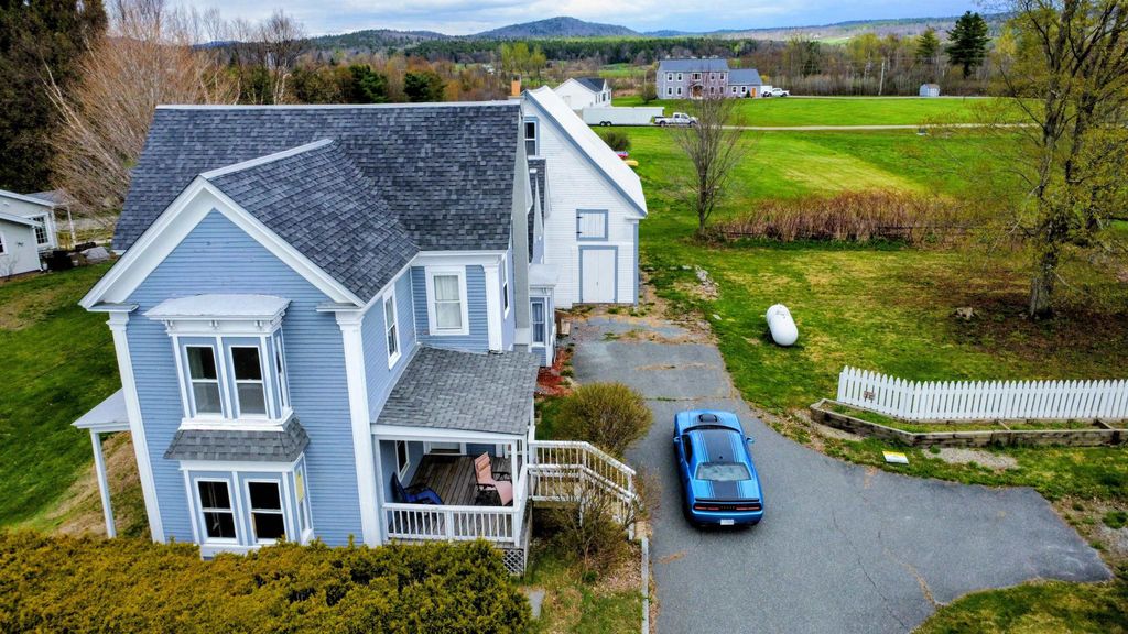 65 Benton Road, Haverhill, NH 03774