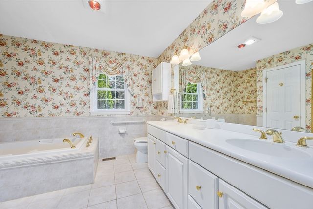 8 Marlboro Road, Brewster, MA 02631