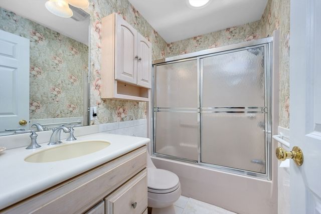 8 Marlboro Road, Brewster, MA 02631