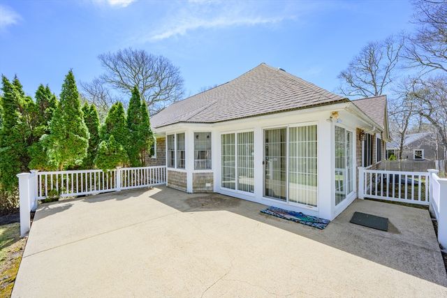 8 Marlboro Road, Brewster, MA 02631