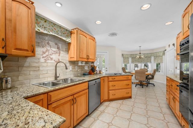 8 Marlboro Road, Brewster, MA 02631