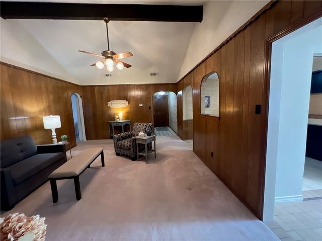 536 Baldwin Avenue, Crowley, TX 76036