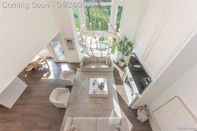 45711 Bristol Circle, Novi, MI 48377