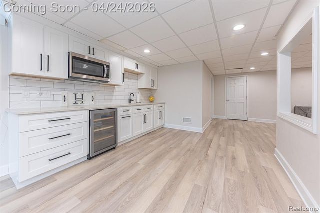 45711 Bristol Circle, Novi, MI 48377