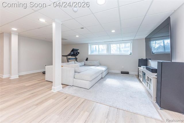 45711 Bristol Circle, Novi, MI 48377