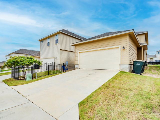 145 Beach Mountain RD, Dripping Springs, TX 78620