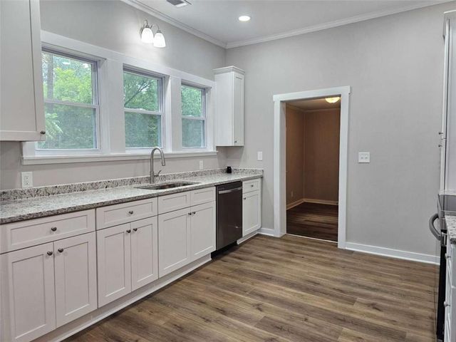 46 Mitchell Street, Carrollton, GA 30117