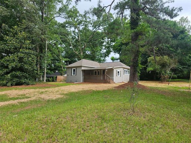 46 Mitchell Street, Carrollton, GA 30117