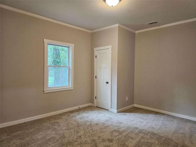 46 Mitchell Street, Carrollton, GA 30117