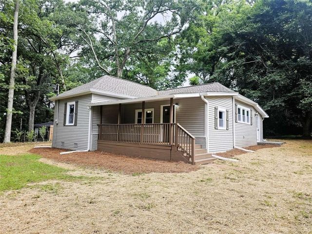 46 Mitchell Street, Carrollton, GA 30117