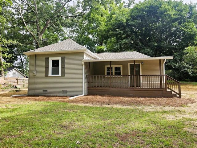 46 Mitchell Street, Carrollton, GA 30117