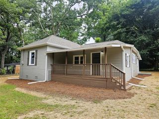 46 Mitchell Street, Carrollton, GA 30117
