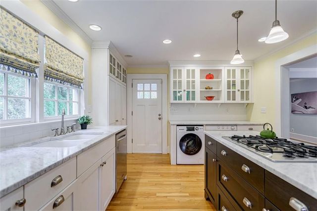 1987 Knight SE Court, Atlanta, GA 30316