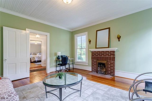 1987 Knight SE Court, Atlanta, GA 30316