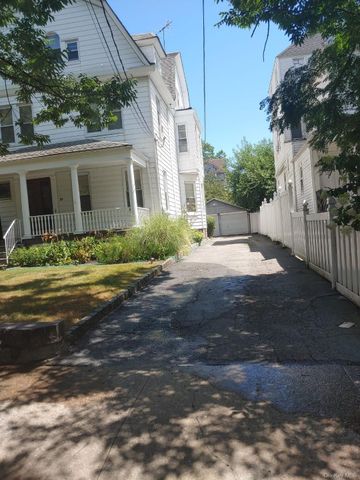 23 Cottage Avenue, Mount Vernon, NY 10550