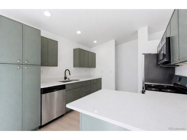 3147 52nd Ave, Greeley, CO 80634