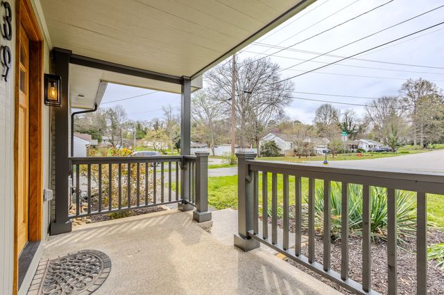 439 Fairlawn Cir, Maryville, TN 37801