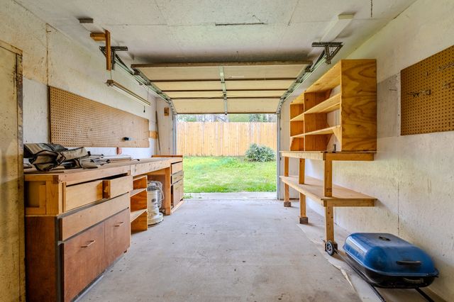 439 Fairlawn Cir, Maryville, TN 37801