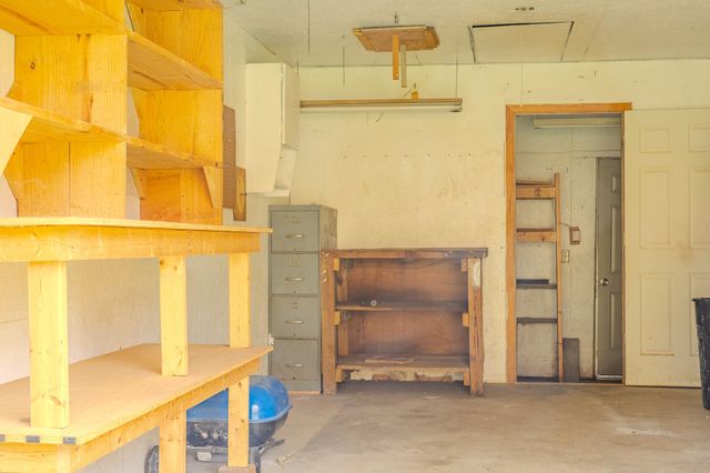 439 Fairlawn Cir, Maryville, TN 37801