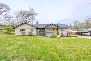 439 Fairlawn Cir, Maryville, TN 37801