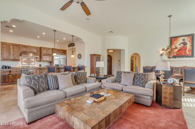 8286 E CLUB VILLAGE Drive, Gold Canyon, AZ 85118