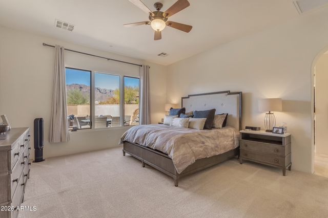8286 E CLUB VILLAGE Drive, Gold Canyon, AZ 85118