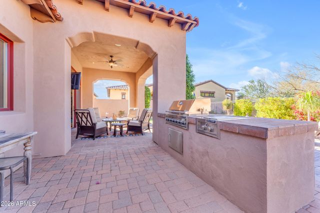 8286 E CLUB VILLAGE Drive, Gold Canyon, AZ 85118