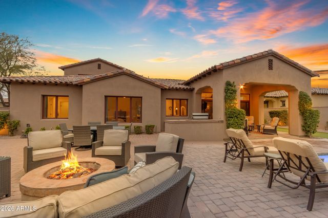 8286 E CLUB VILLAGE Drive, Gold Canyon, AZ 85118
