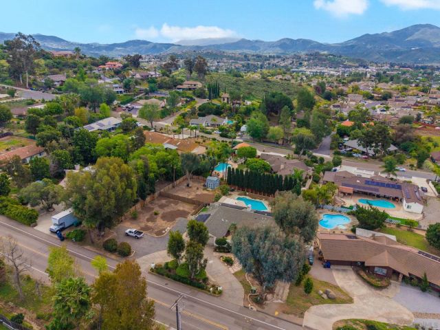 1673 Hidden Mesa Rd, El Cajon, CA 92019